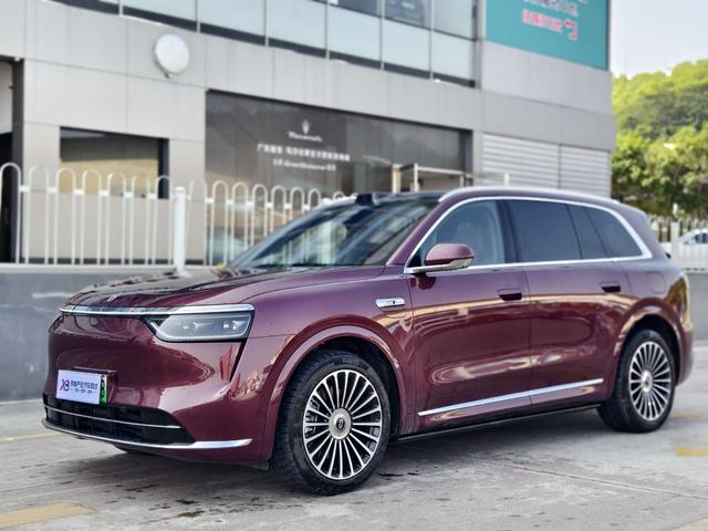 Certificated Pre-Owned Wenjie M8 2025 Extended-Range Ultra Five-Seater Edition -u22711324