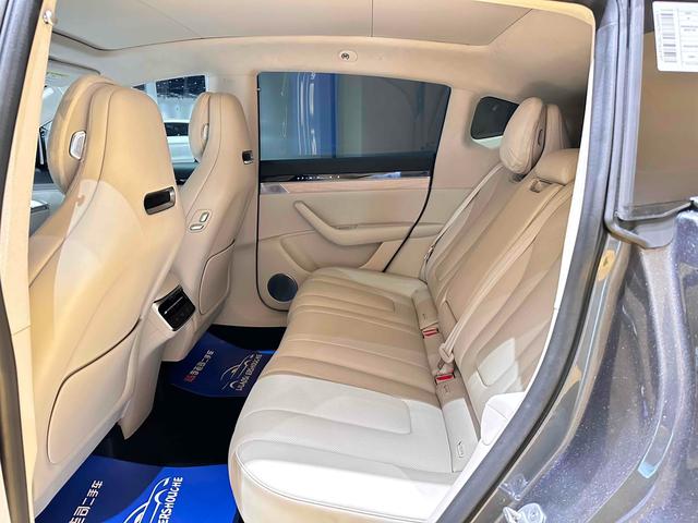 Pre-Owned Zhijie R7 2024 Pure Electric 100kWh Max Rear-Wheel Drive Version