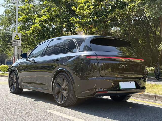 Pre - Owned 2023 Li L7 Pro Edition