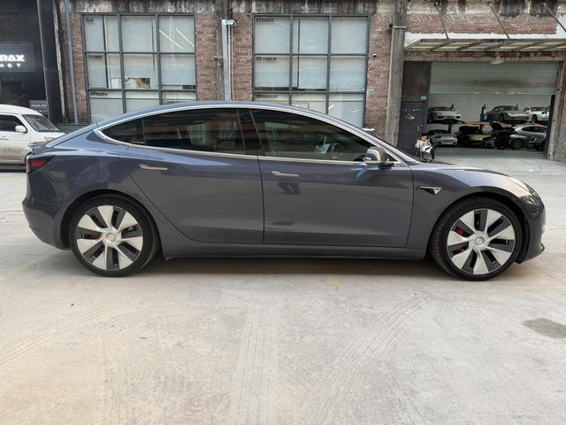 Pre-Owned Tesla Model 3 (Imported) 2019 Performance High-Performance All-Wheel Drive Version
