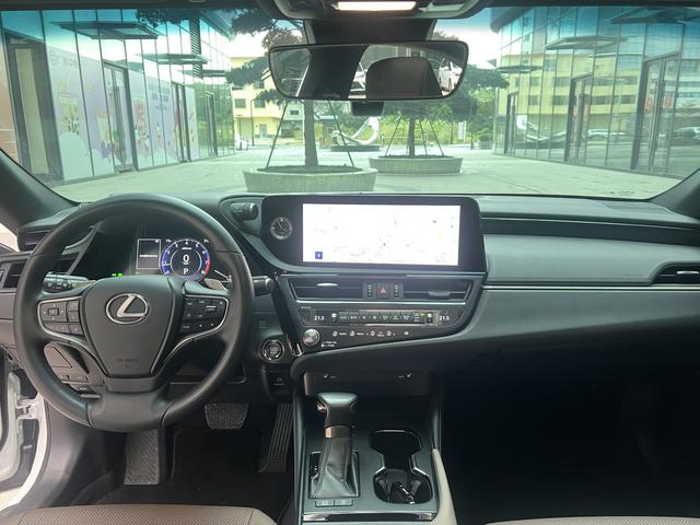 Certificated Used Lexus ES 2022 200 Premium Edition - u22065757