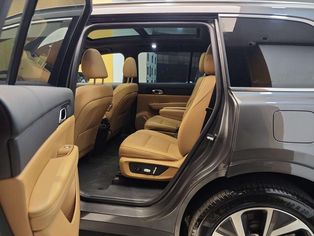 Certificated Pre-Owned Li Auto ONE 2021 Extended Range 6-Seater Version -u22189540