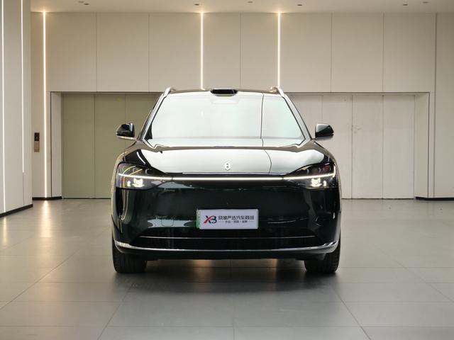 Certificated Pre-Owned Wenjie M9 2024 Extended-Range Ultra Six-Seater Version -u22834278