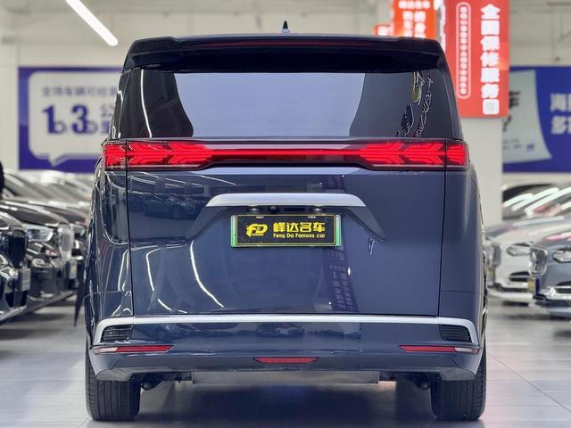 Certificated Pre-Owned Denza D9 DM 2022 970 4WD Flagship Edition -u22610212