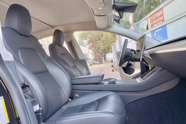 Certificated Pre-Owned Model Y 2022 Rear-Wheel Drive Version -u22486436