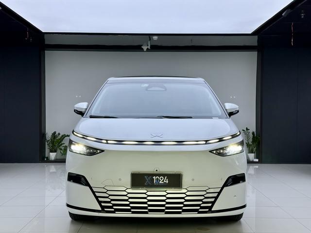 Certificated Pre-Owned XPENG X9 2024 702 Ultra Long Range Prou21494153