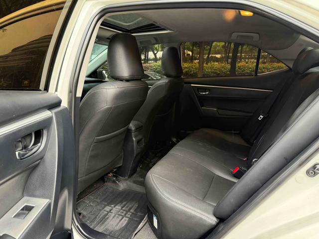 Certificated Pre-Owned GAC Toyota Corolla 2017 Refreshed Hybrid 1.8L E-CVT Leading Edition, China V Emission Standard -u22112644