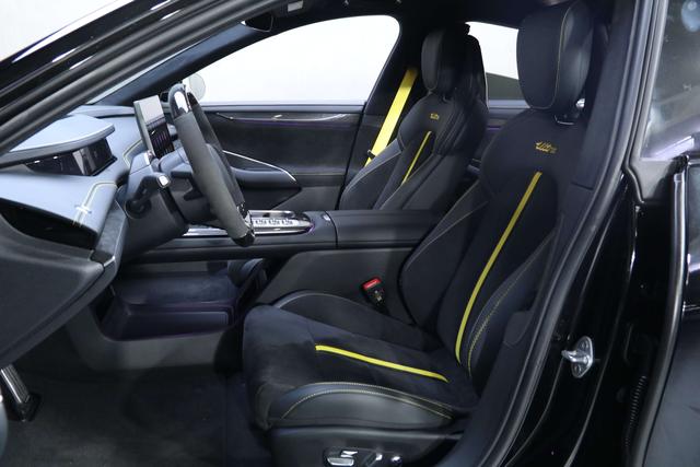 Pre-Owned Xiaomi SU7 Ultra 2025 Standard Edition