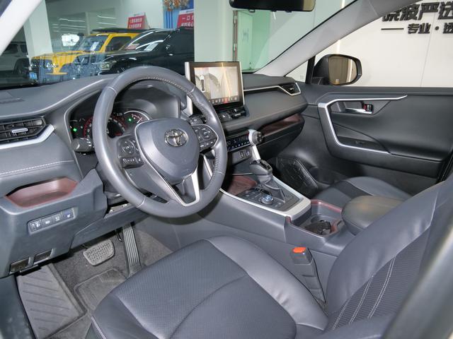 Certificated Pre-Owned GAC Toyota RAV4 Rongfang 2021 2.0L CVT Four-Wheel Drive Premium Edition - u22404786