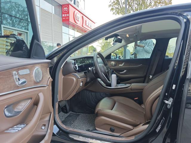 Certificated Pre-Owned Mercedes-Benz E-Class 2023 Restyled E 260 L Sedan - u22434505