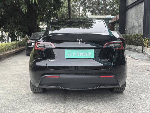 Certificated Pre-Owned Model Y 2023 Rear-Wheel Drive Version -u22528853