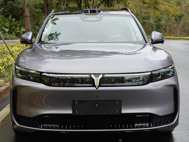 Certificated Pre-Owned VOYAH FREE 2025 Edition FREE+ Four-wheel Drive Qiankun Version -u22611989
