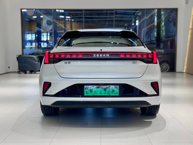 Pre-Owned ZEEKR 001 2025 WE Version 100kWh Rear-Wheel Drive