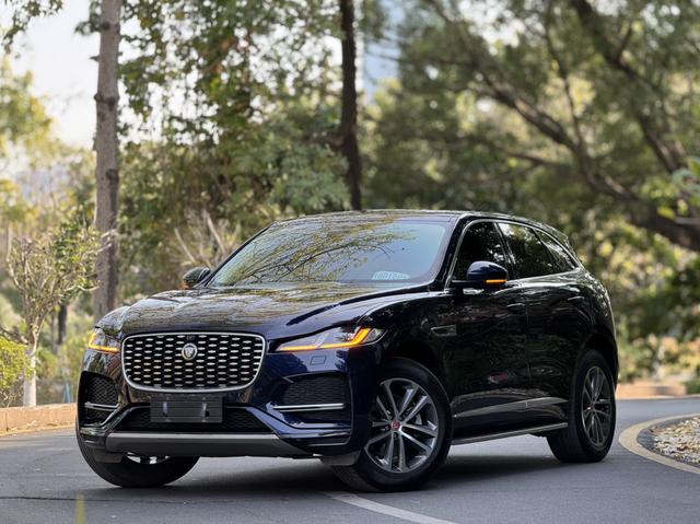 Certificated Pre-Owned Jaguar F-PACE 2021 250PS - u22662327