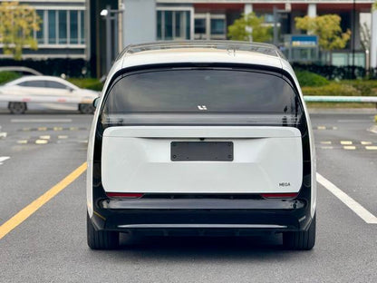 Certificated Pre-Owned Li Auto MEGA 2024 Ultra Edition -u21489507