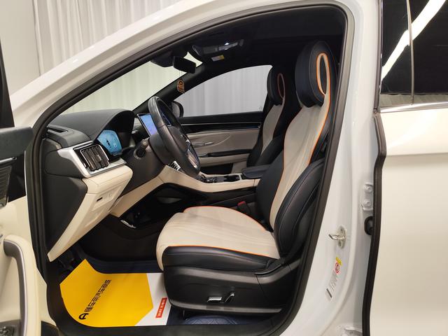 Certificated Pre-Owned BYD Song PLUS DM 2023 DM-i Champion Edition 110KM Flagship PLUS -u22547238