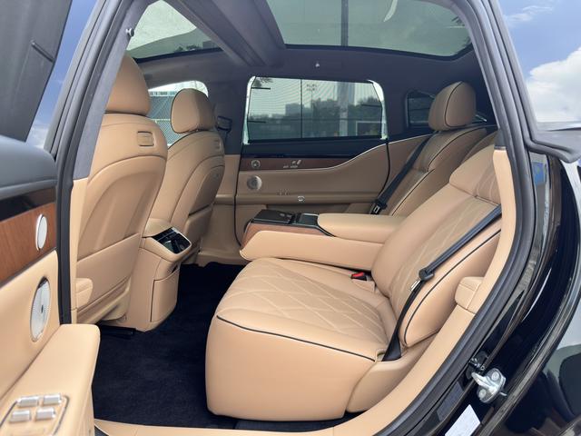 Pre-Owned Huawei Stelato(Xiangjie) S9 2024 Pure Electric Four-Wheel Drive Ultra