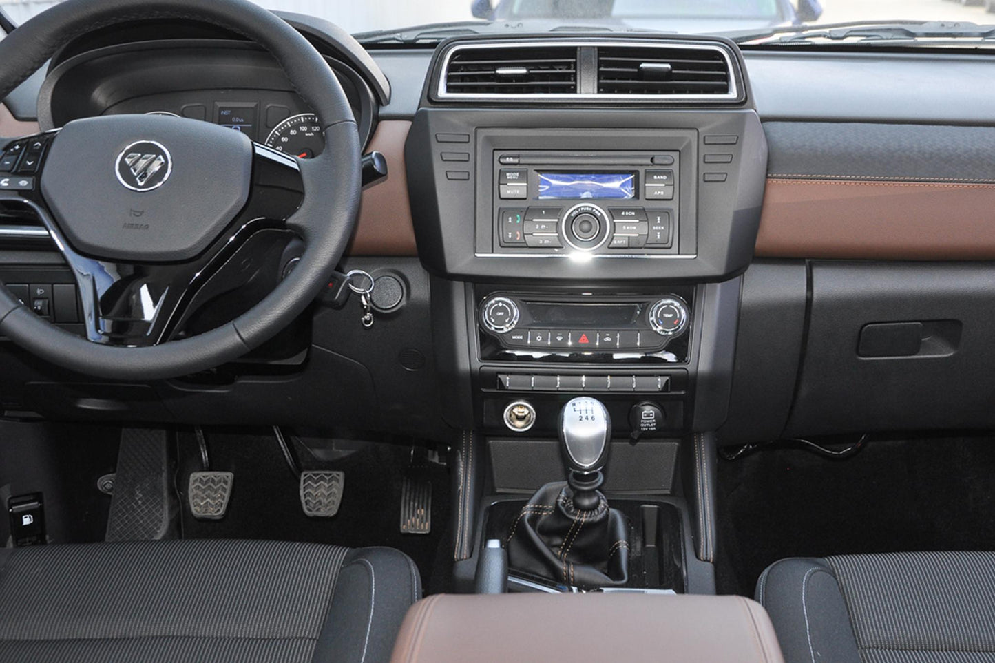 Foton Conqueror PLUS