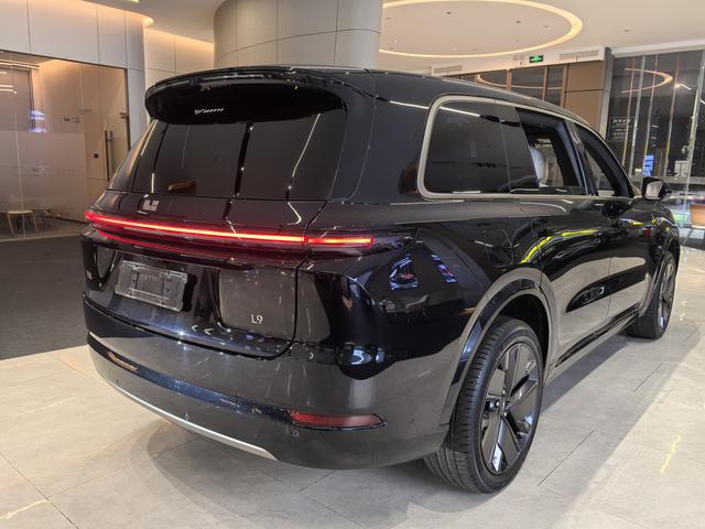 Pre - Owned 2025 Li L9 Ultra Intelligent Upgraded Edition