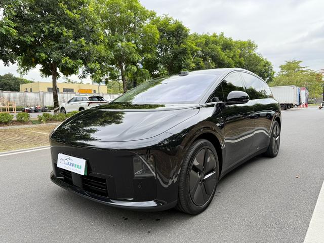 Li Auto i8 2025 Versión Estándar Usado