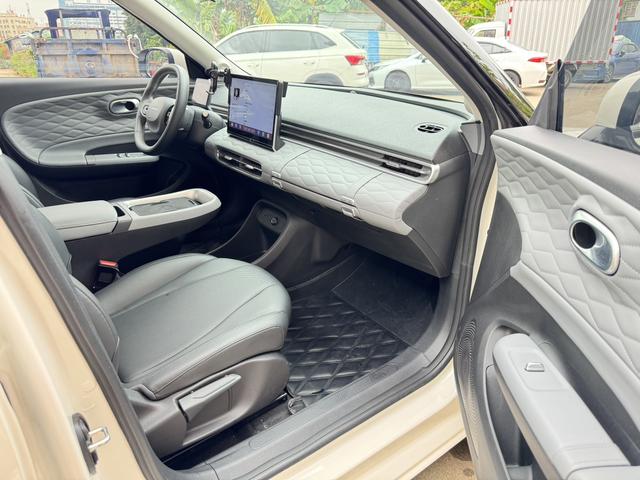 Pre-Owned Dongfeng Nano 01 2024 Refreshed Version 330 Plus Zhi+