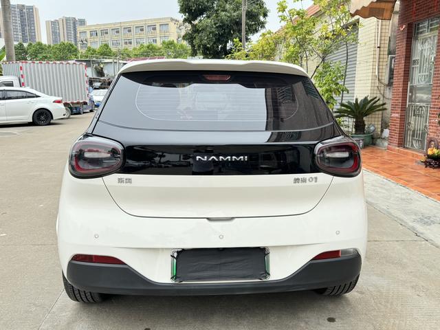 Pre-Owned Dongfeng Nano 01 2024 Refreshed Version 330 Plus Zhi+