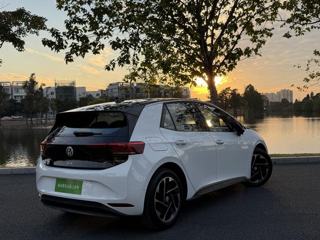 Pre-Owned Volkswagen ID.3 2025 Facelift Smart Version Ultimate Edition