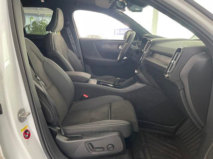 Pre-Owned Volvo XC40 EV 2023 Long Range PRO