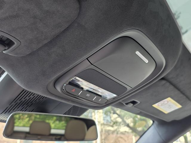 Pre - Owned XPENG G9 2025 Model 680 Long - Range Four - Wheel Drive Max