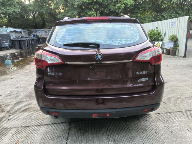 Certificated Used Venucia T70 2015 Model 2.0L CVT Ruixiang Edition