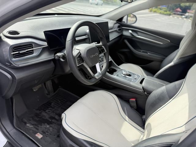 Certificated Used BYD Destroyer 05 2024 Glory Edition DM-i 120KM Luxury Version