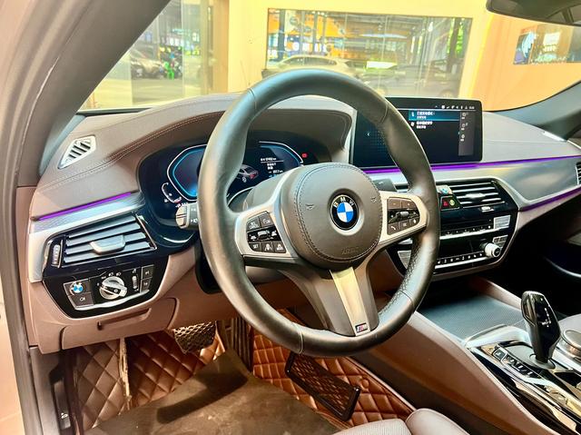 Certificated Used BMW 5 Series PHEV 2021 535Le Pioneer Edition M Sport Package