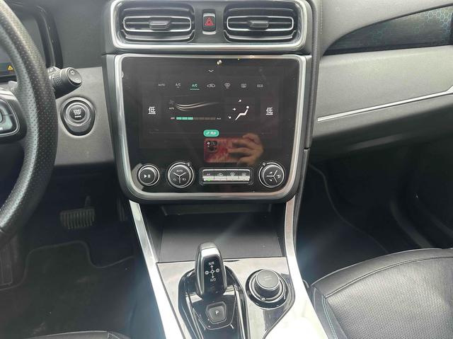 Certificated Used Lynk & Co 01 EM-P 2018 1.5T Jin National V