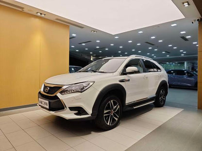 Certificated Used BYD Tang DM 2015 Edition DM 2.0T 4WD Flagship Model