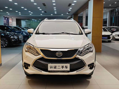 Certificated Used BYD Tang DM 2015 Edition DM 2.0T 4WD Flagship Model