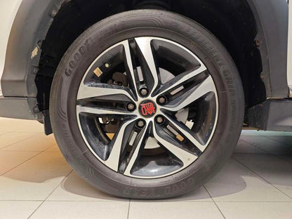 Certificated Used BYD Tang DM 2015 Edition DM 2.0T 4WD Flagship Model