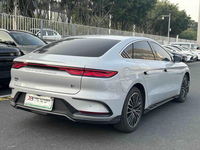 Certificated Used BYD Han DM 2024 DM-i Glory Edition 121KM Premium Version