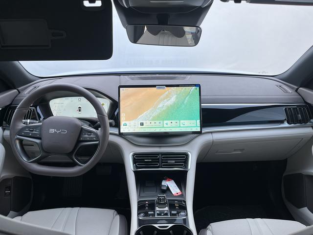 Certificated Used BYD Song PLUS DM 2025 DM-i 112KM Premium Edition