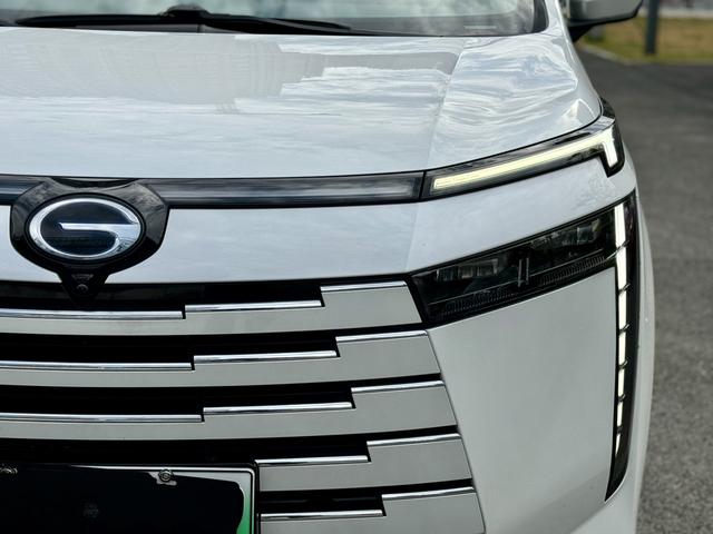 Certificated Used GAC Trumpchi E8 Phev 2024 2.0Atk 150Km Max Version