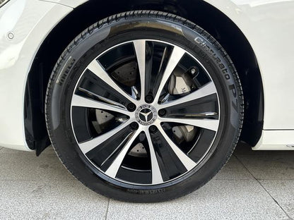 Certificated Used Mercedes-Benz E-Class PHEV 2022 Restyled E 350 e L Sport Sedan