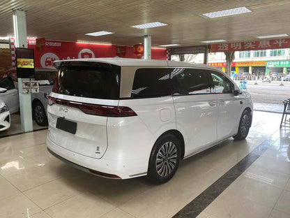 Certificated Used BYD Xia 2025 DM-i 180KM Premium Edition