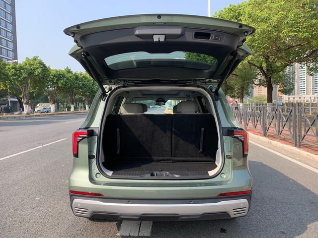 Certificated Used Lingyu PHEV 2025 Premium Leading Edition PLUS