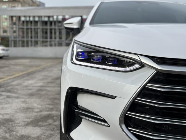 Vélo BYD Tang DM 2023 DM-i Champion Edition 112KM Premium Version d'occasion certifiée