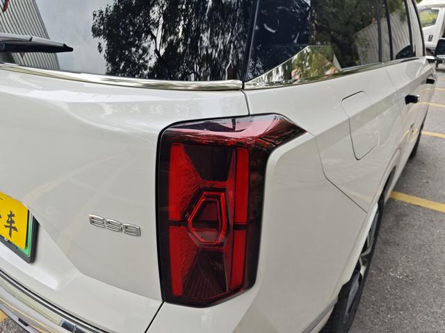 Certificated Used GAC Trumpchi ES9 PHEV 2024 143km Max