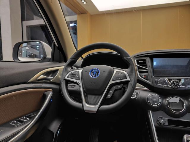 Certificated Used BYD Song DM 2017 1.5TID Full-time Four-wheel Drive Honor Edition