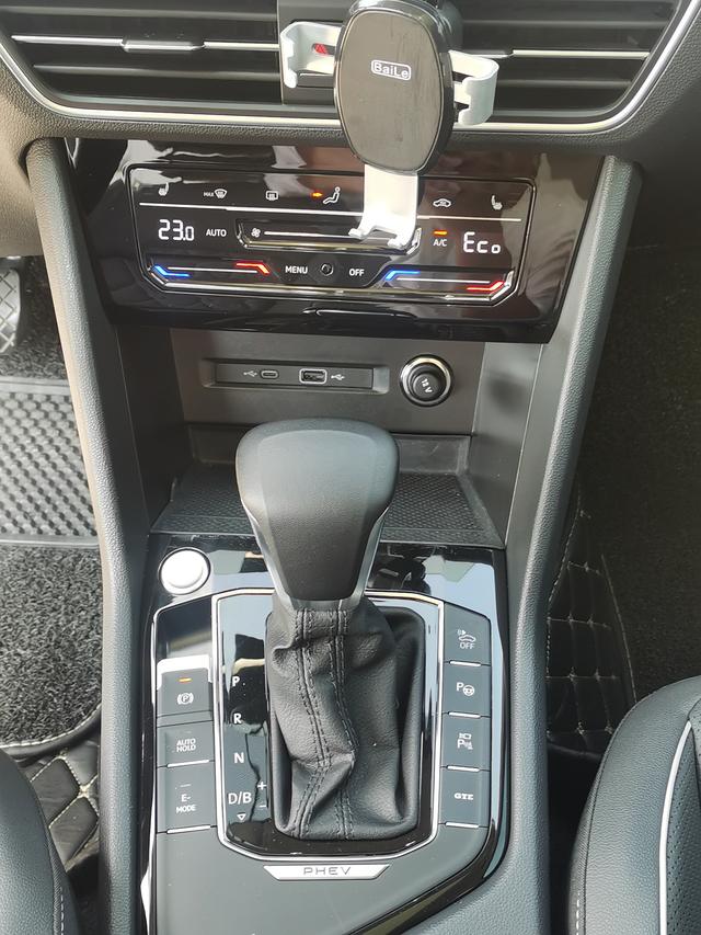 Certificated Used Tiguan L PHEV 2022 430PHEV Plug-in Hybrid Premium Edition