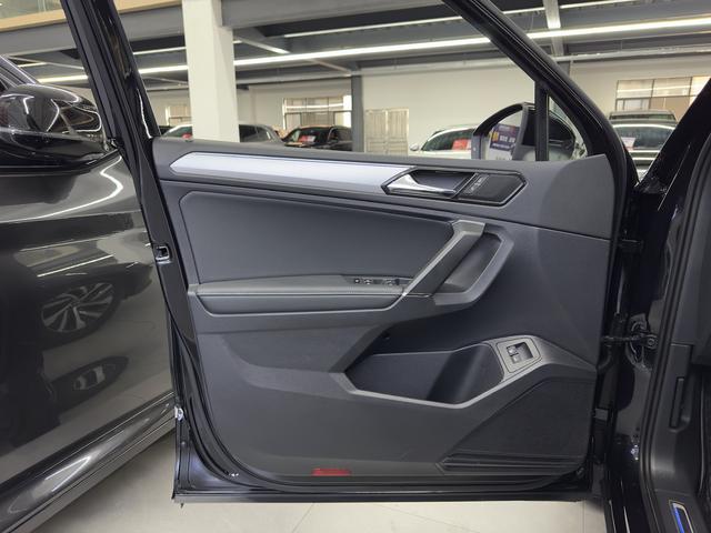Certificated Used Tiguan L PHEV 2020 430PHEV Plug-in Hybrid Flagship Edition