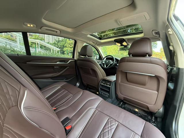 Certificated Used BMW 5 Series PHEV 2020 Mileage Upgraded Version 530Le Luxury Package