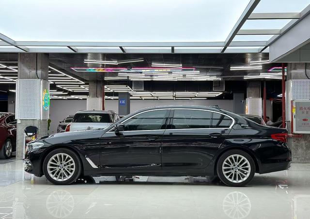 Certificated Used BMW 5 Series PHEV 2019 Restyled 530Le Luxury Package