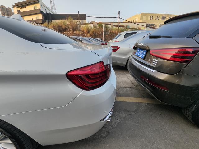 Certificated Used BMW 5 Series 2014 Model 525Li Leading Type